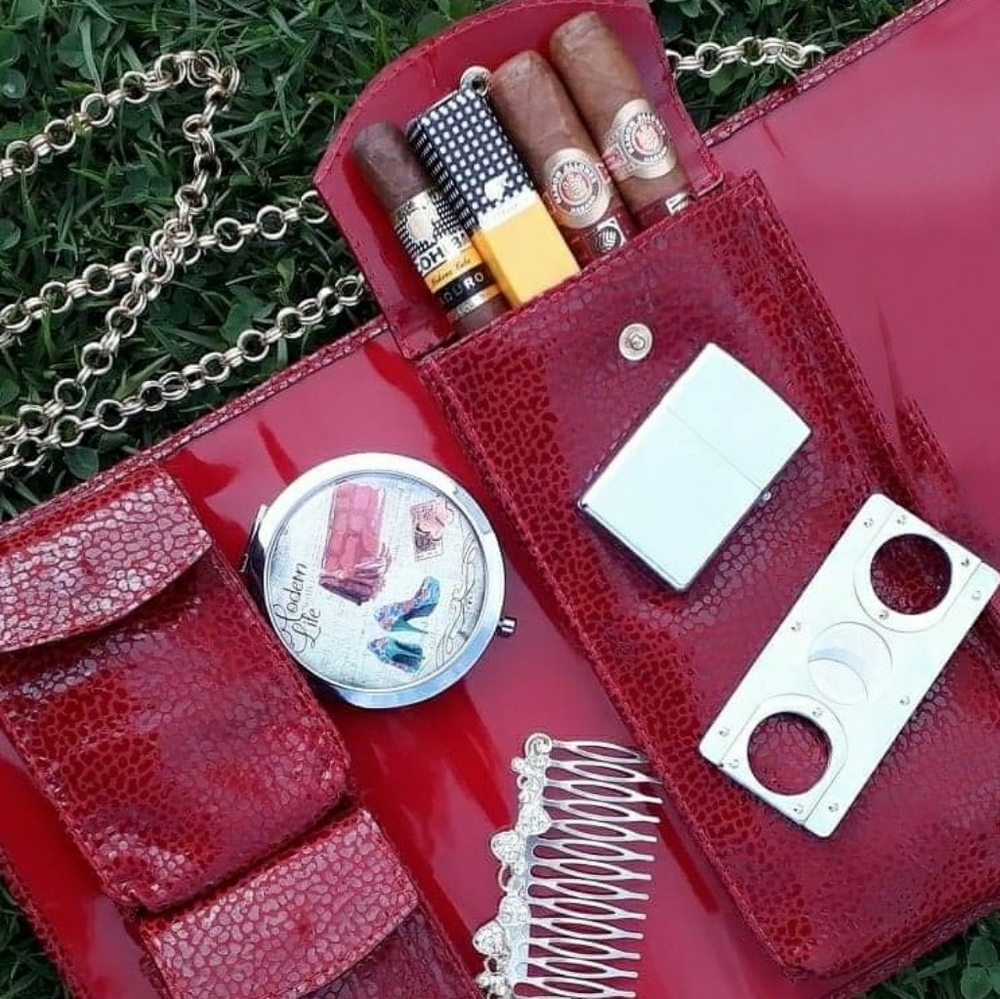 Cigar case ( cigar purse)